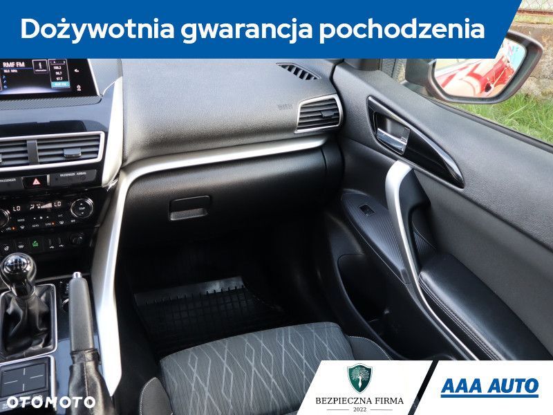 Mitsubishi Eclipse Cross - 10