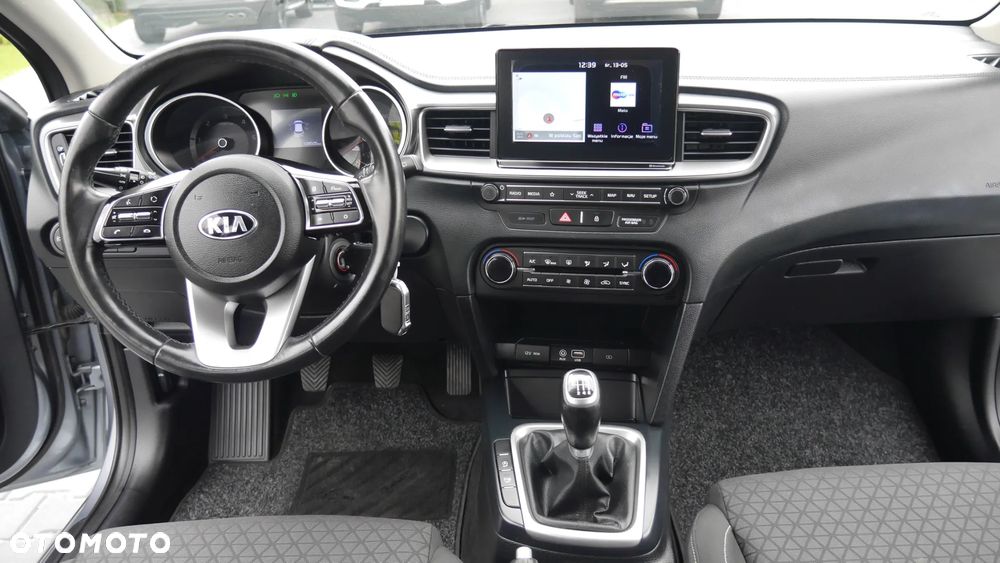 Kia Ceed 1.6 CRDi Platinum Edition - 29