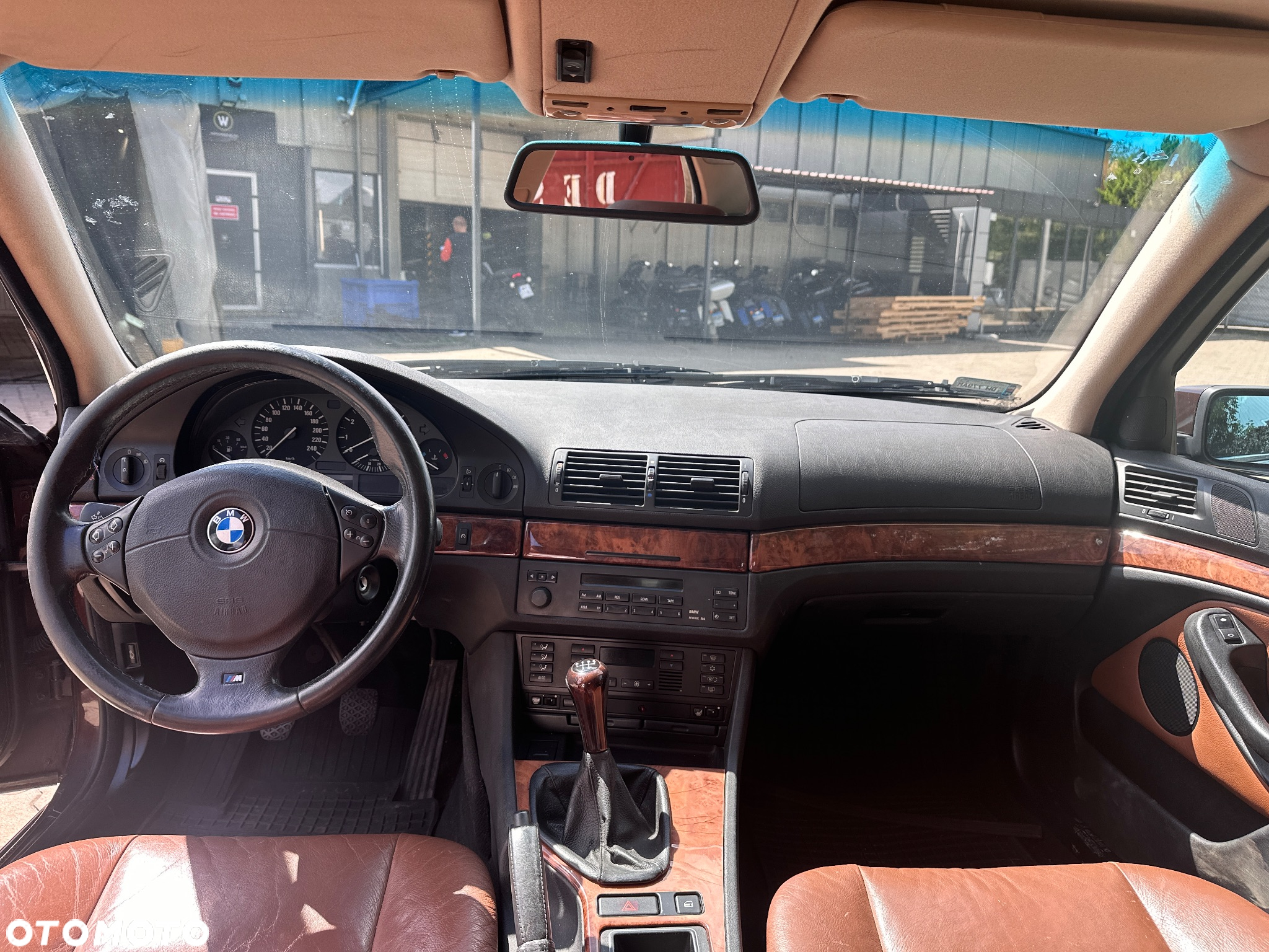 BMW Seria 5 523i - 20