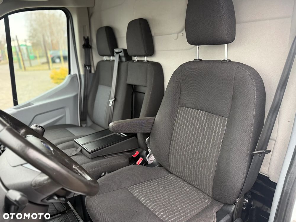 Ford TRANSIT - 26