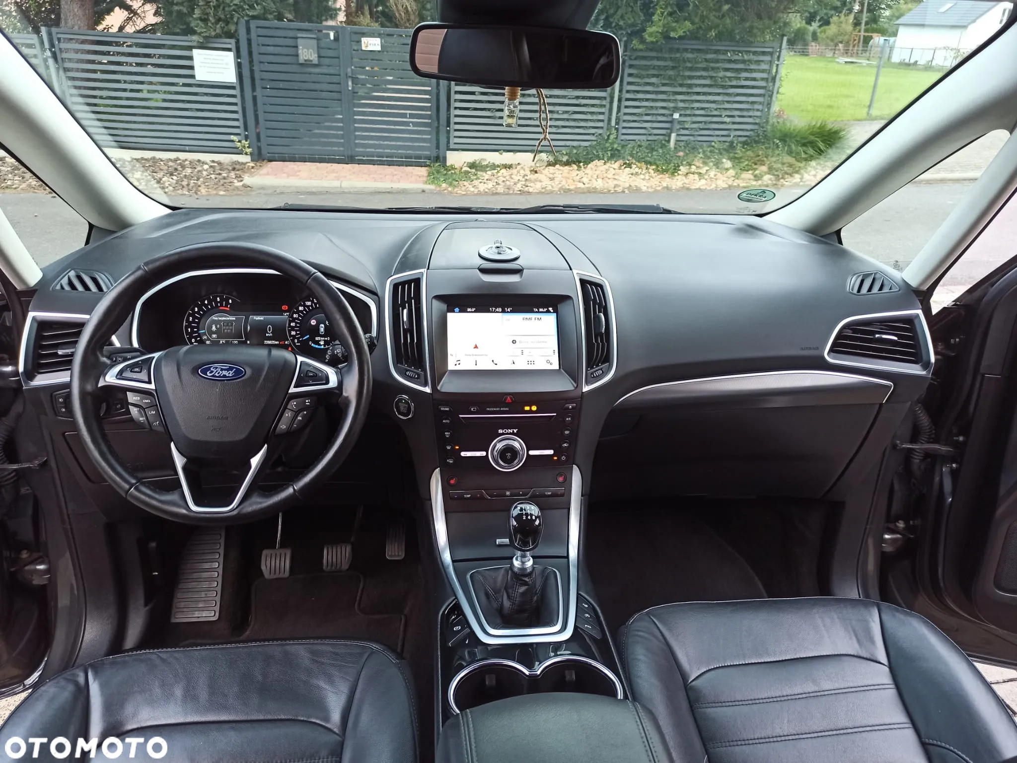Ford Galaxy 2.0 TDCi Titanium - 13