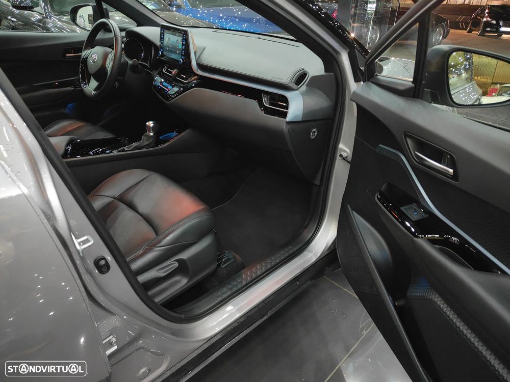 Toyota C-HR 1.8 Hybrid Square Collection - 13