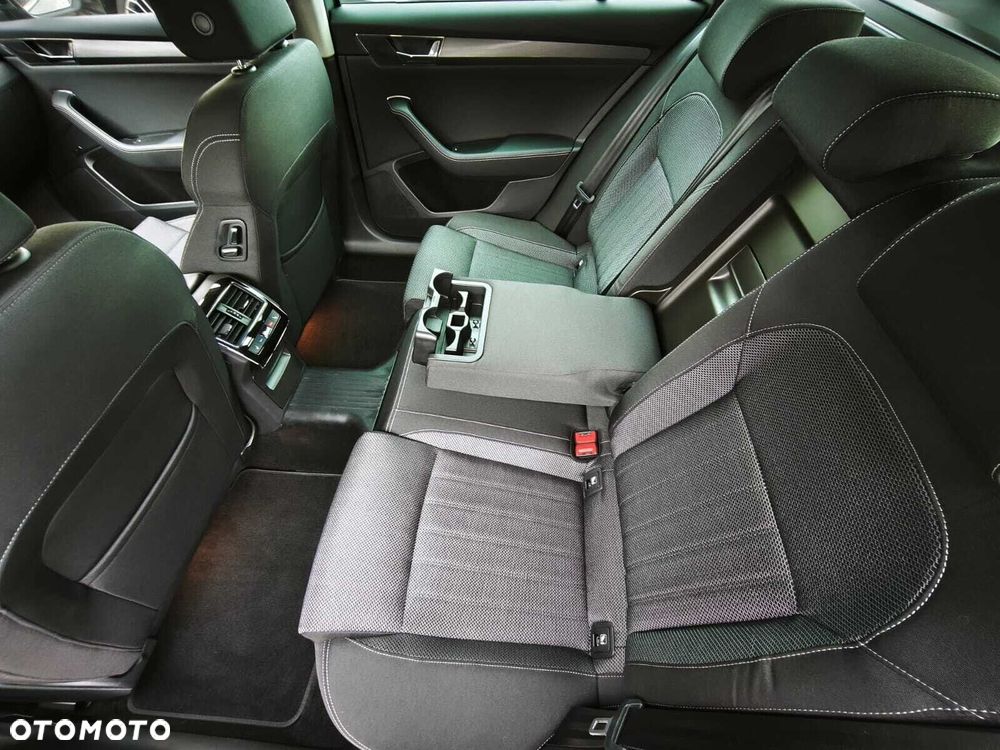 Skoda Superb 1.5 TSI ACT Style DSG - 20