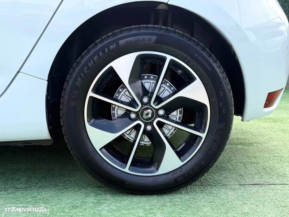 Renault Zoe (c/ Bateria) Bose 40 - 26