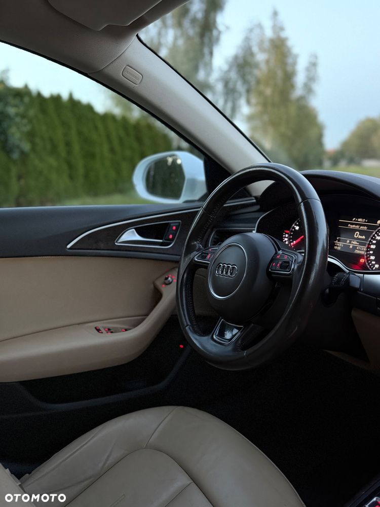 Audi A6 Avant - 14