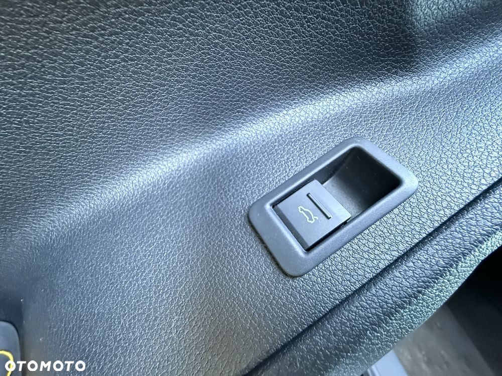 Audi Q3 35 TFSI S tronic S line - 35