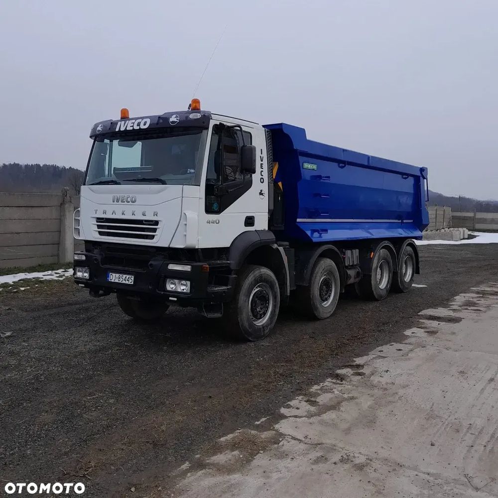 Iveco TRAKKER - 1