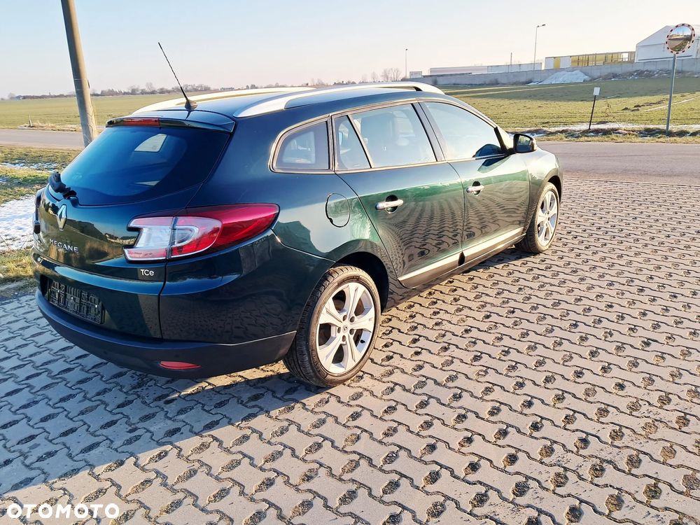 Renault Megane TCe 130 Bose Edition - 4