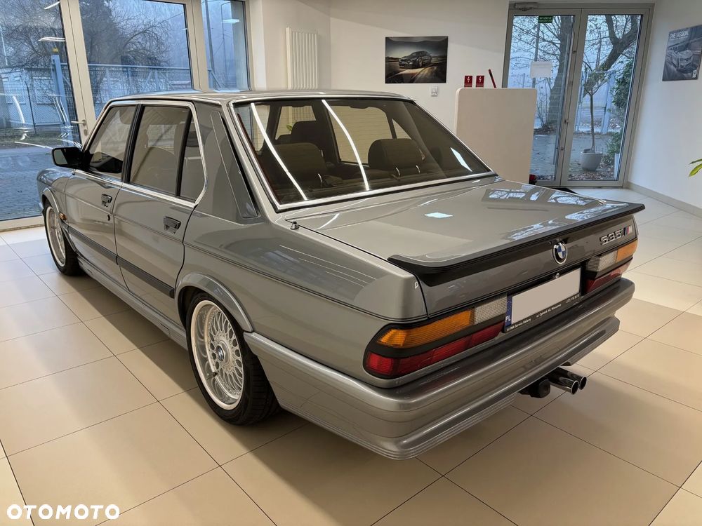 BMW Seria 5 535 i - 3