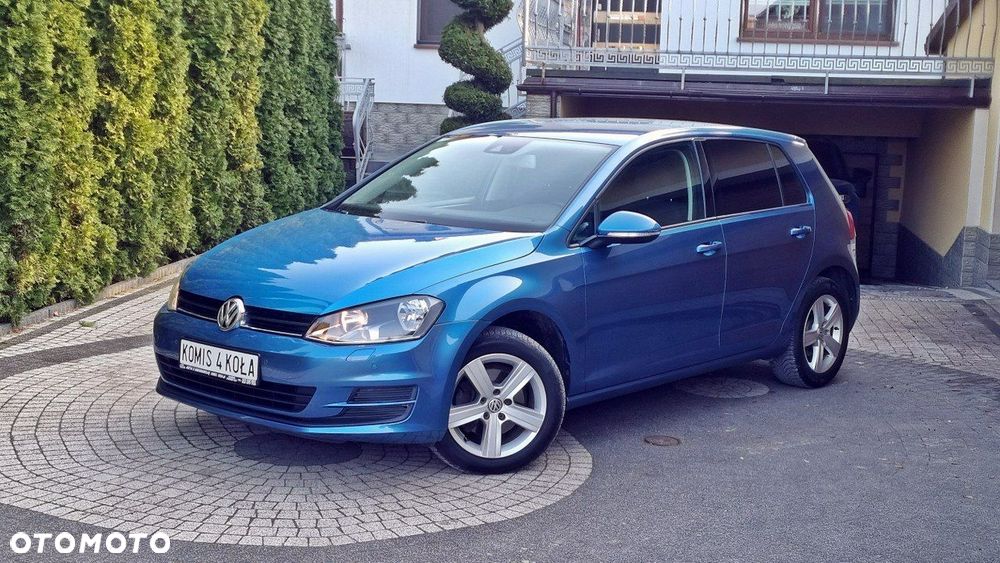 Volkswagen Golf - 2