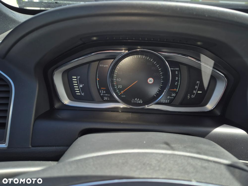 Volvo XC 60 D4 AWD Summum - 18