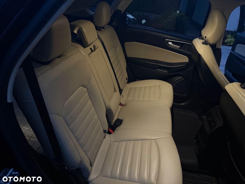 Ford Edge - 24