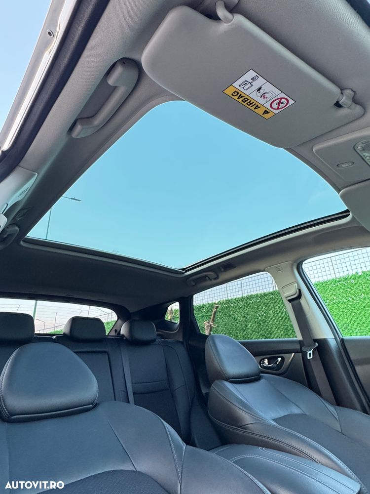 Nissan Qashqai 1.6 DCI Xtronic TEKNA+ - 15