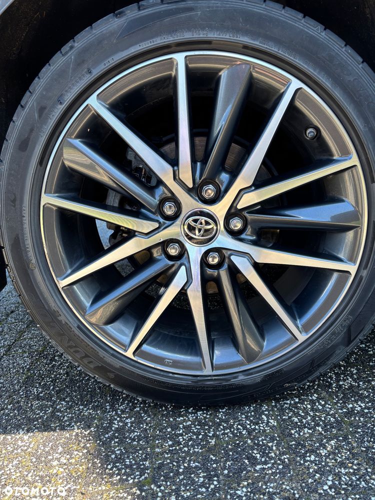 Toyota Camry 2.5 Hybrid Executive CVT - 11