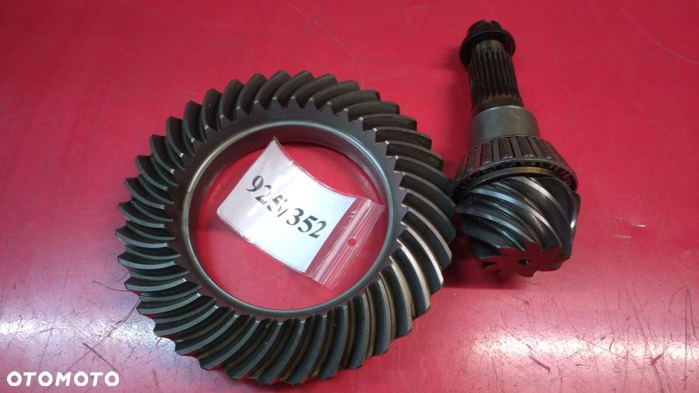 KOŁO ZĘBATE MOSTU WAŁEK+TALERZ IVECO DAILY 06- 9/38 NO 925/353 - 1