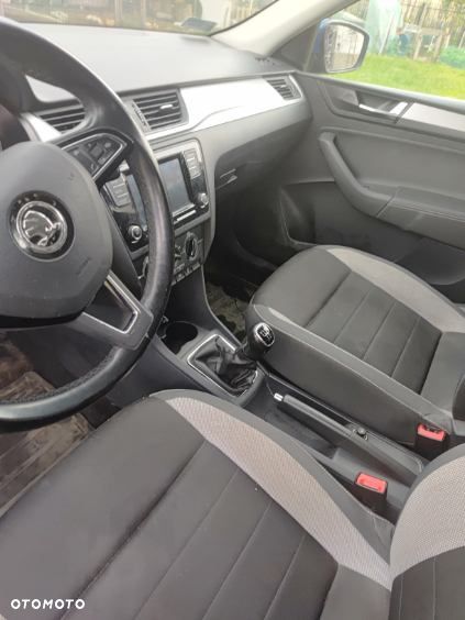 Skoda RAPID 1.0 TSI Ambition - 10