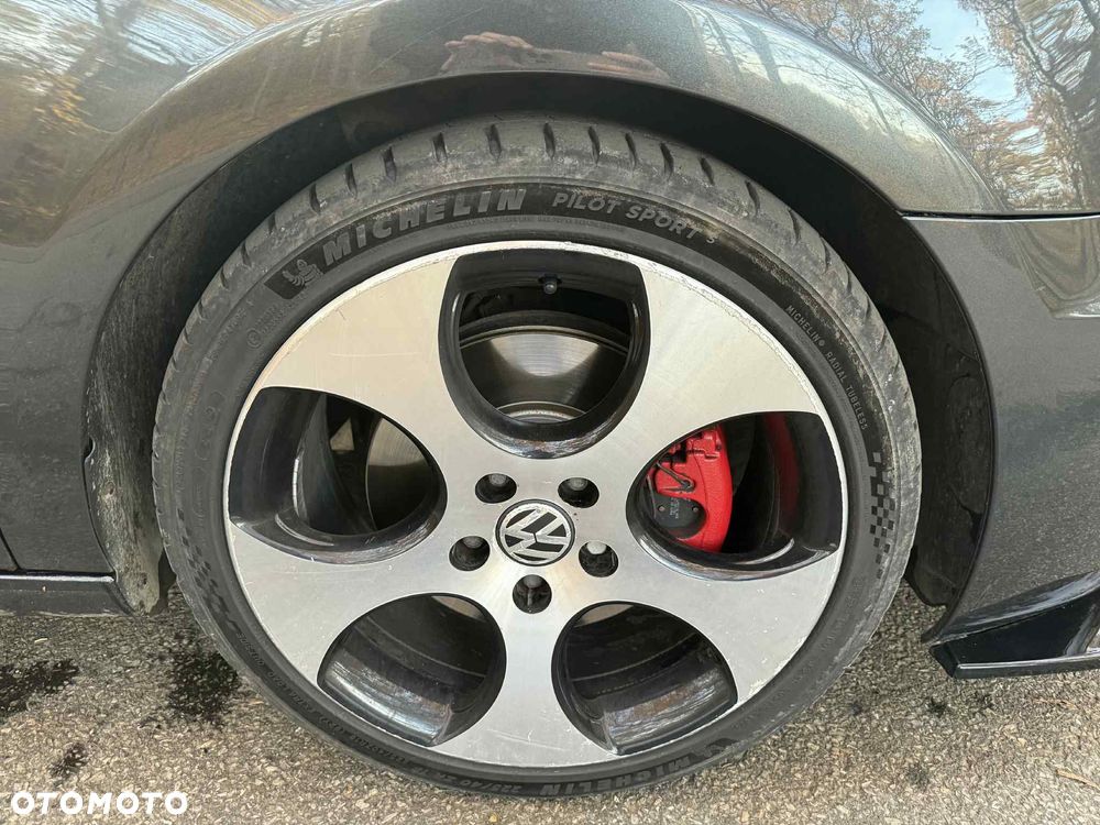 Volkswagen Golf - 15