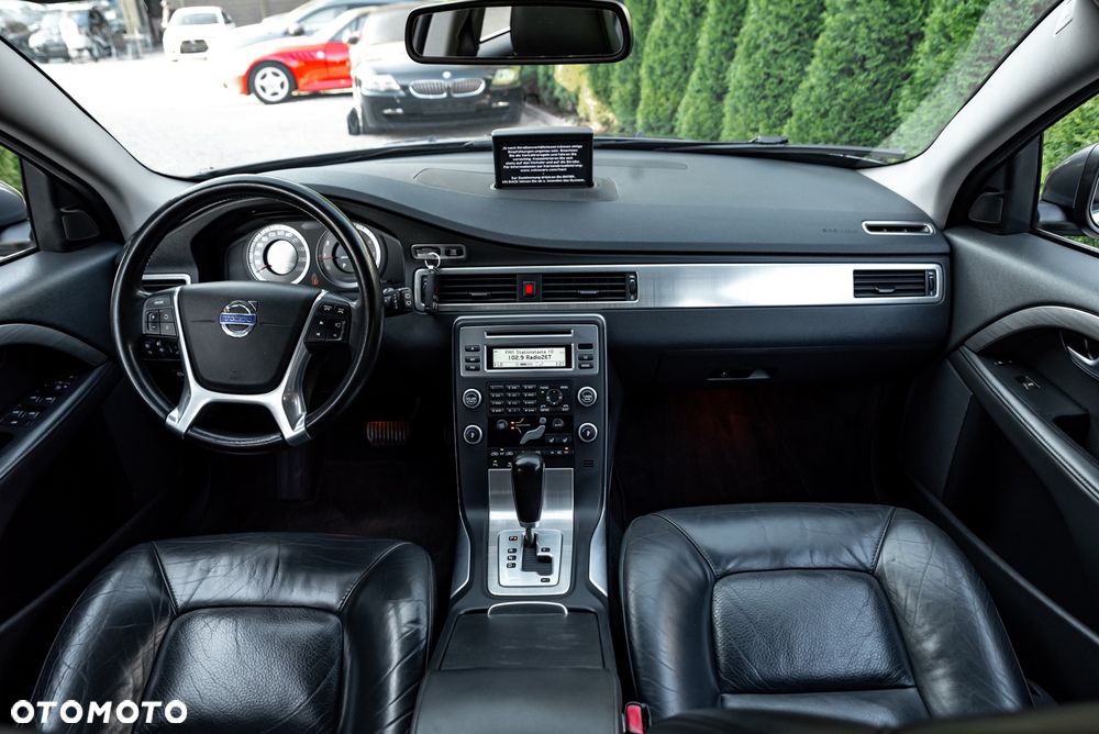 Volvo V70 2.0T Powershift Summum - 26
