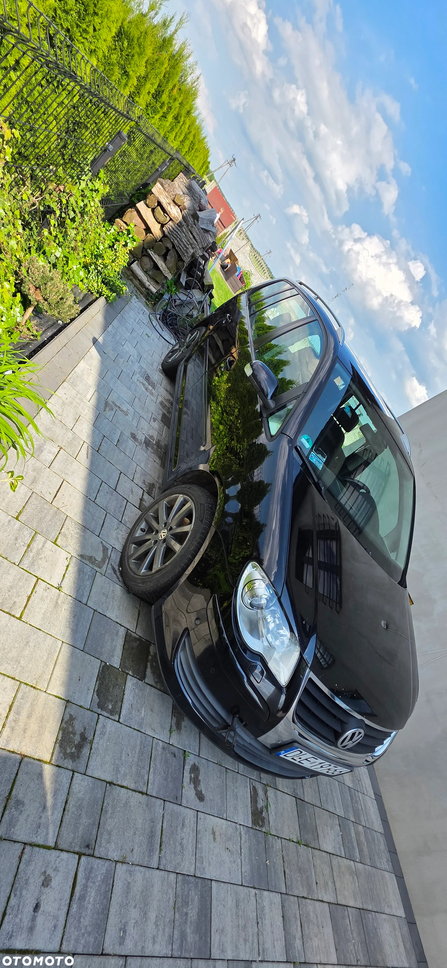 Volkswagen Touran - 3