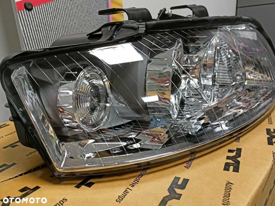 Audi A4 B6 00-04 Lampa/Reflektor prawy /H7+H7 - 6