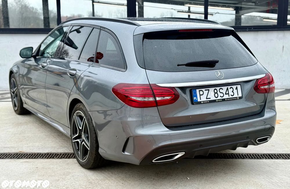 Mercedes-Benz Klasa C 220 d 4MATIC 9G-TRONIC - 9
