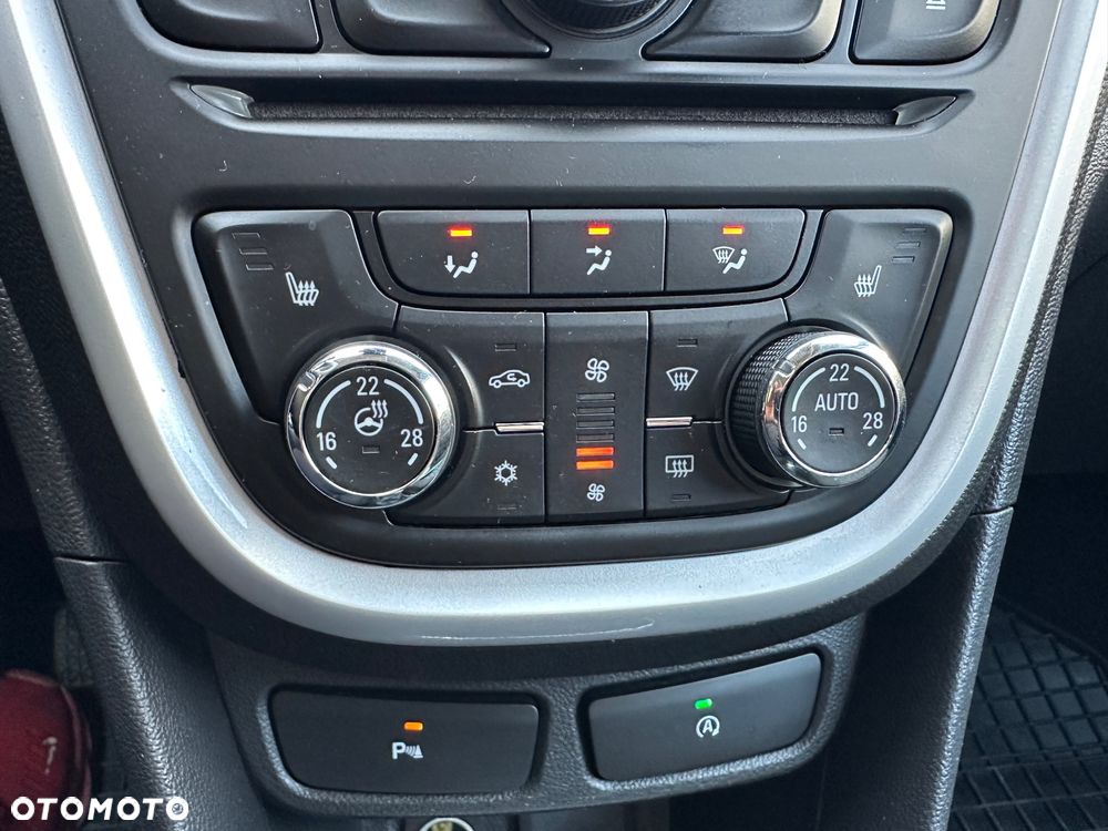 Opel Mokka 1.4 Turbo ecoFLEX Start/Stop 4x4 Color Innovation - 26