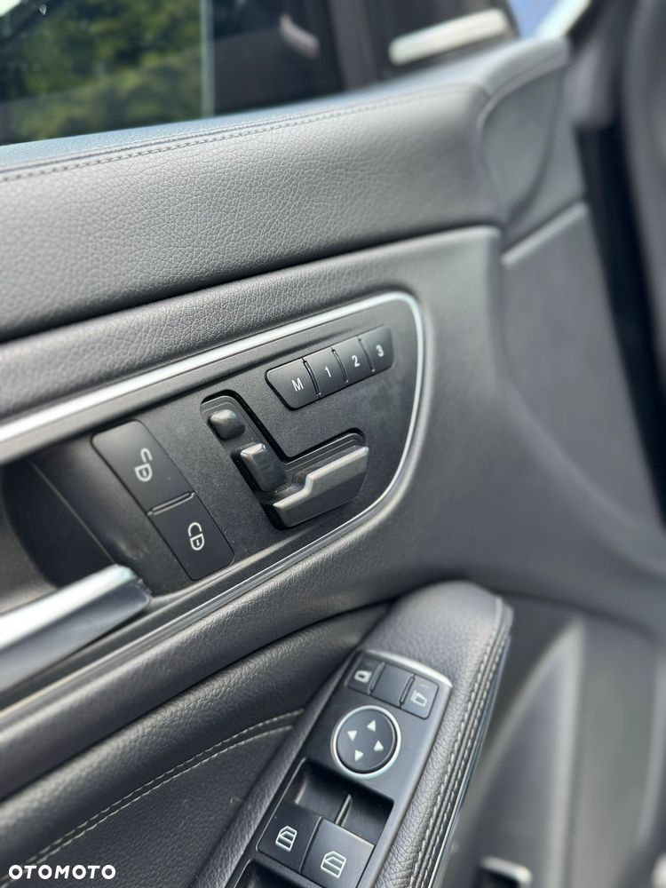 Mercedes-Benz CLA AMG 45 4Matic AMG Speedshift DCT 7G AMG Night Edition - 18