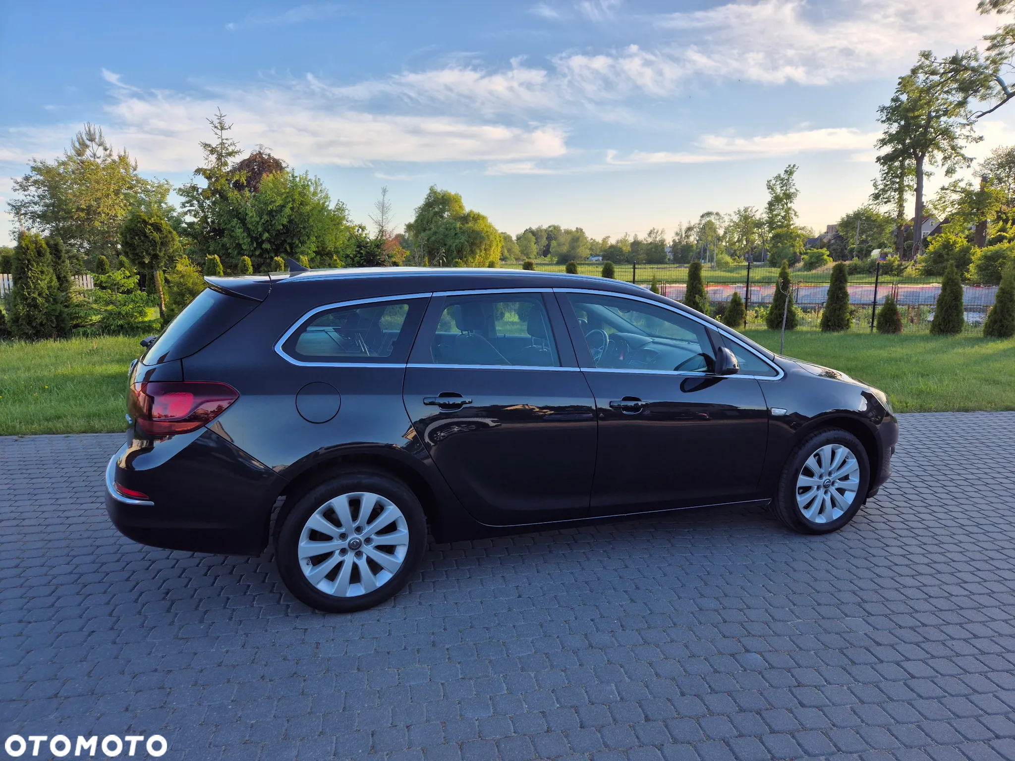 Opel Astra 1.6 D (CDTI) Start/Stop Sports Tourer Dynamic - 25