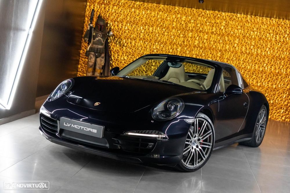 Porsche 911 Série F - 4