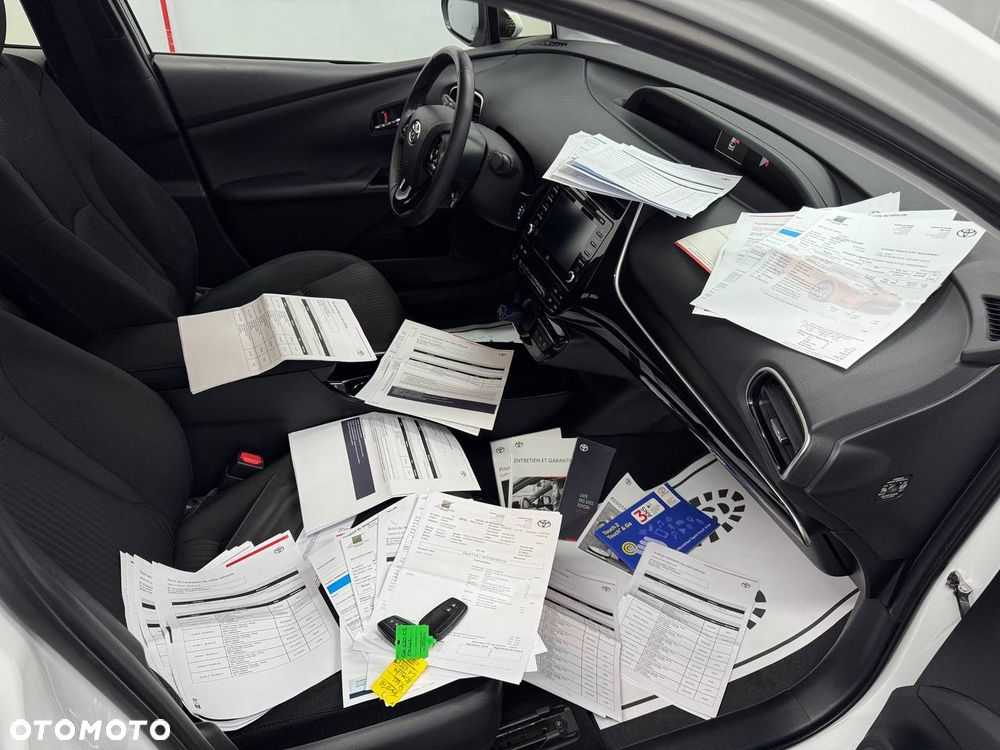 Toyota Prius 1.8 Hybrid Premium - 37