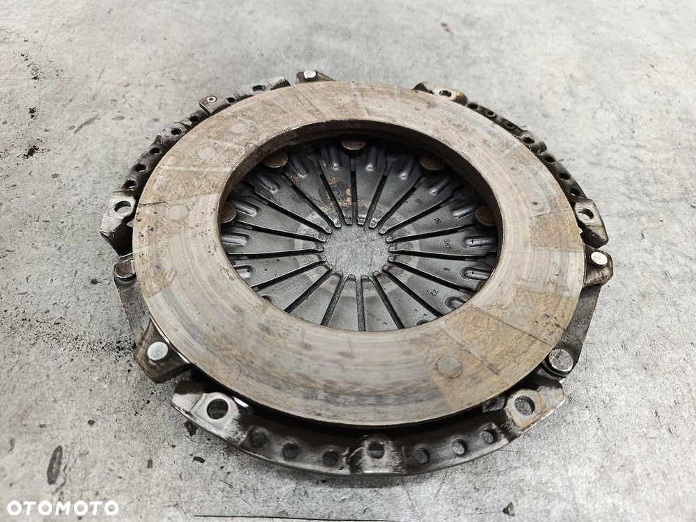 KOŁO DWUMASOWE KOMPLETNE VOLVO V50 2294000111 3082001751 GGV-30  000039 - 11