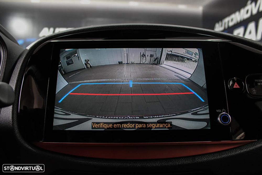 Toyota Aygo X 1.0 Envy CVT - 42