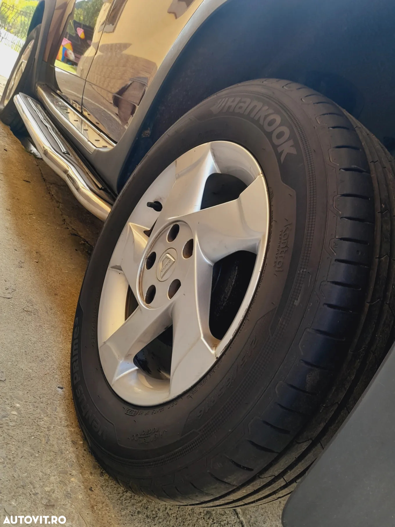 Dacia Duster 1.6 16V 4x4 Prestige - 20
