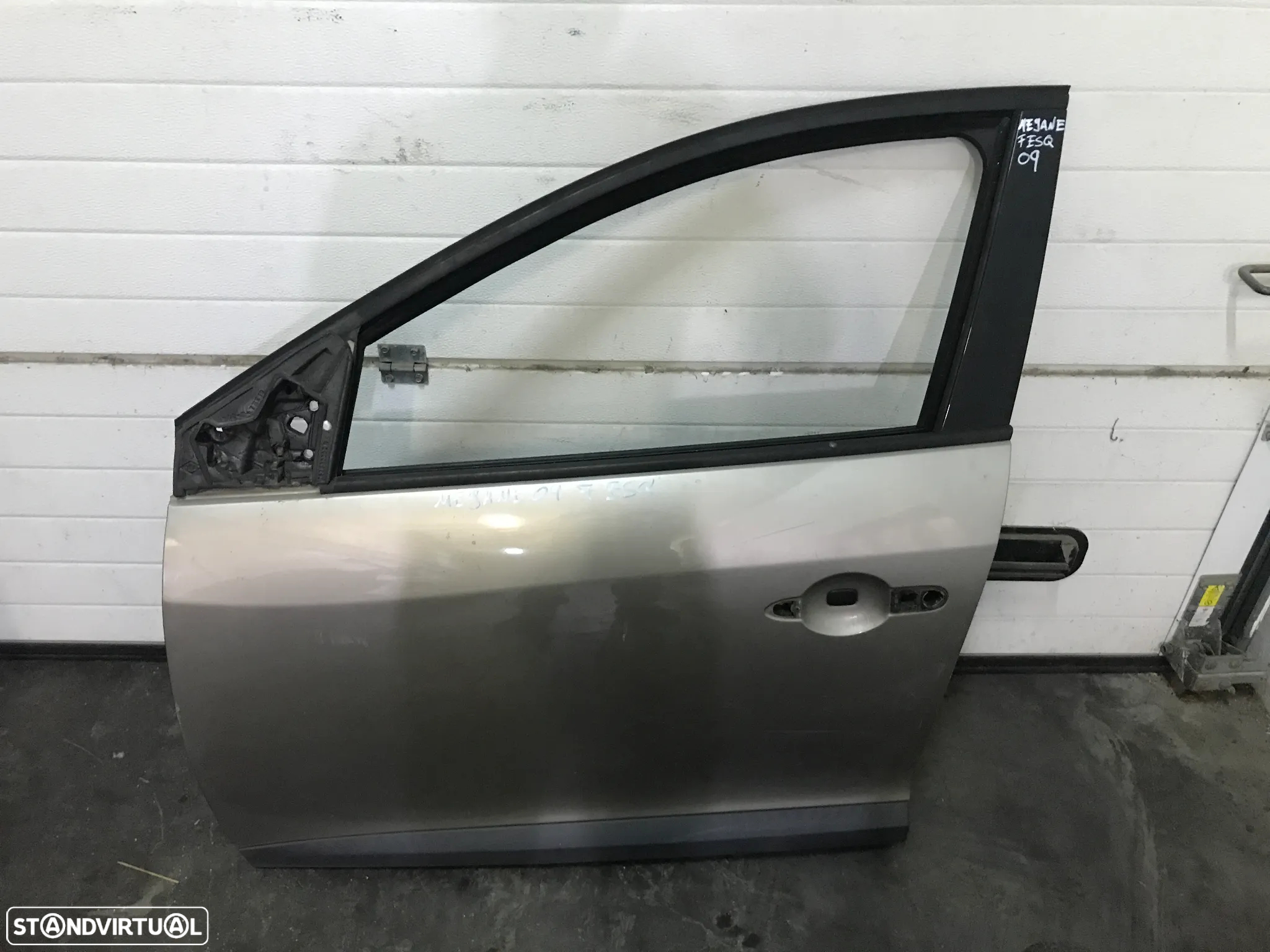 PORTA RENAULT MEGANE III 3 - FRENTE DIREITA / FRENTE ESQUERDA - 2