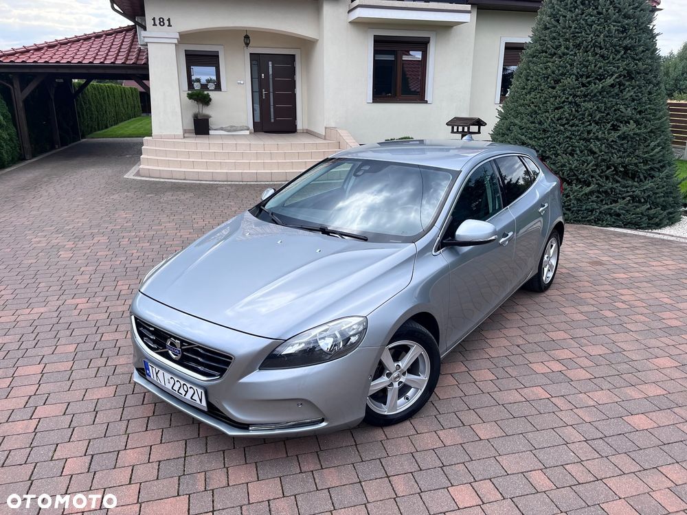 Volvo V40 D2 You - 28