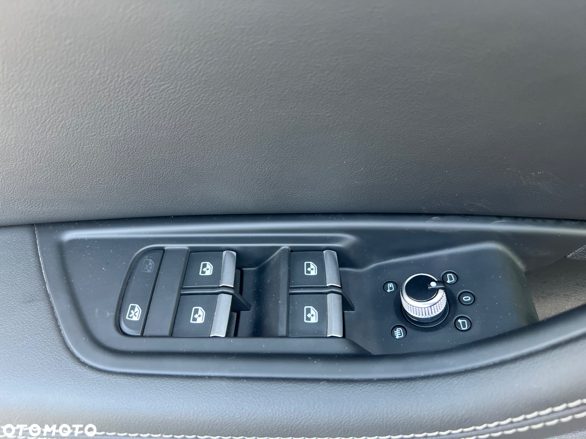 Audi A4 Avant 40 TDI quattro S tronic S line - 31
