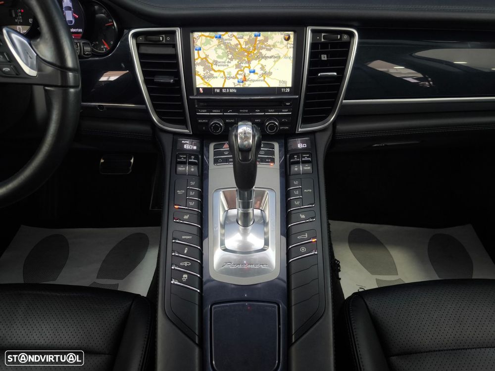 Porsche Panamera Platinum Edition - 15