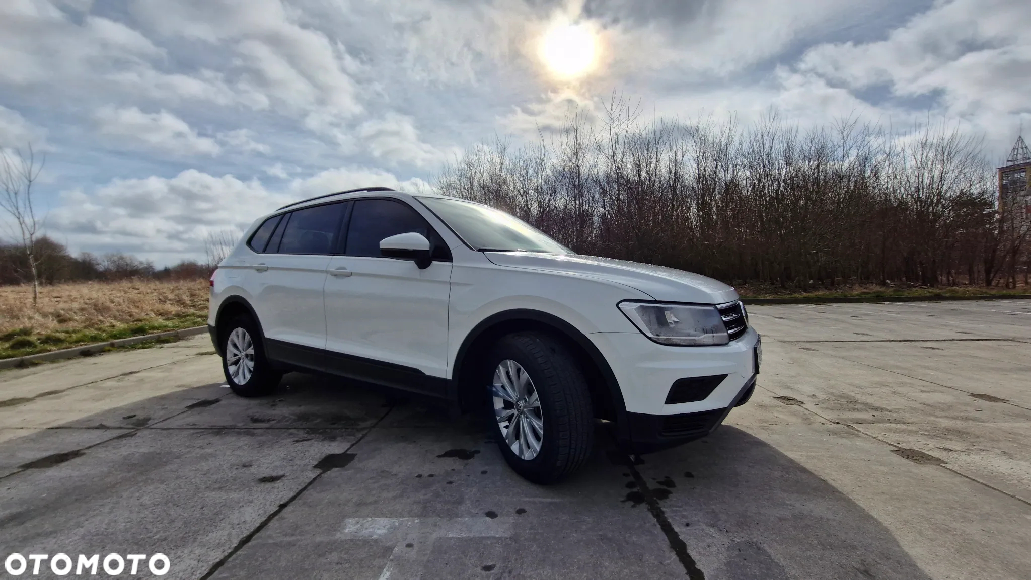 Volkswagen Tiguan Allspace - 8