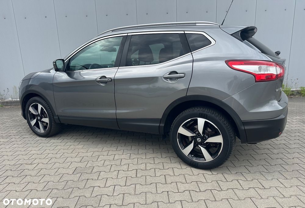 Nissan Qashqai 1.2 DIG-T N-Connecta EU6 - 7