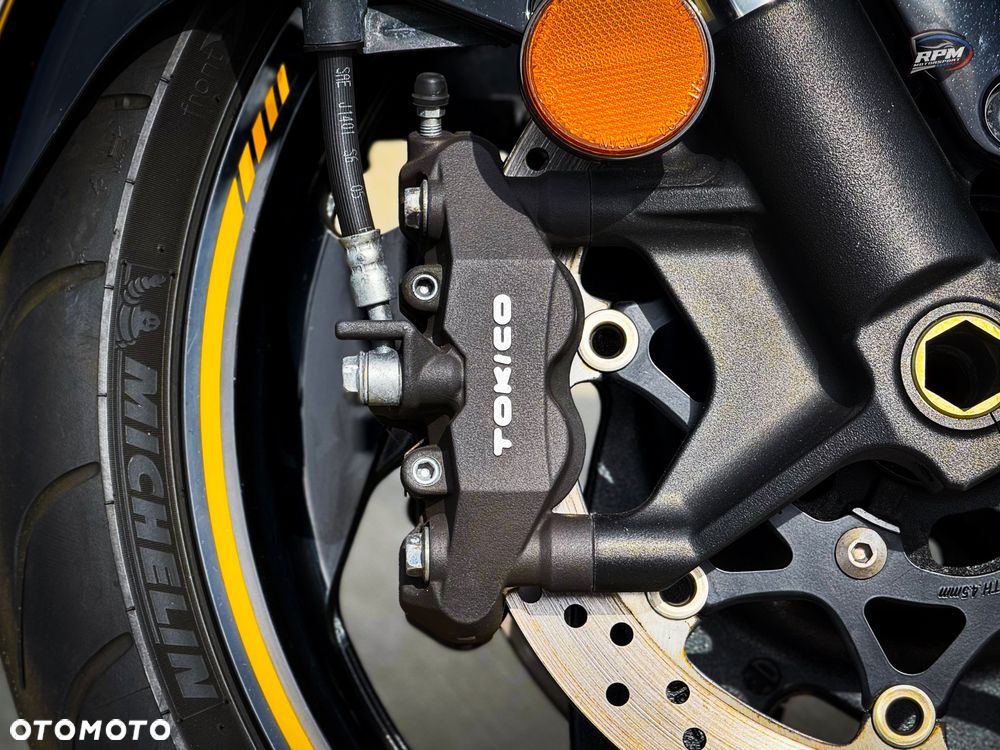 Suzuki Boulevard - 15