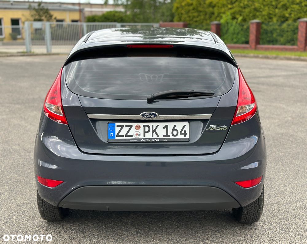 Ford Fiesta 1.25 Titanium EU5 - 13