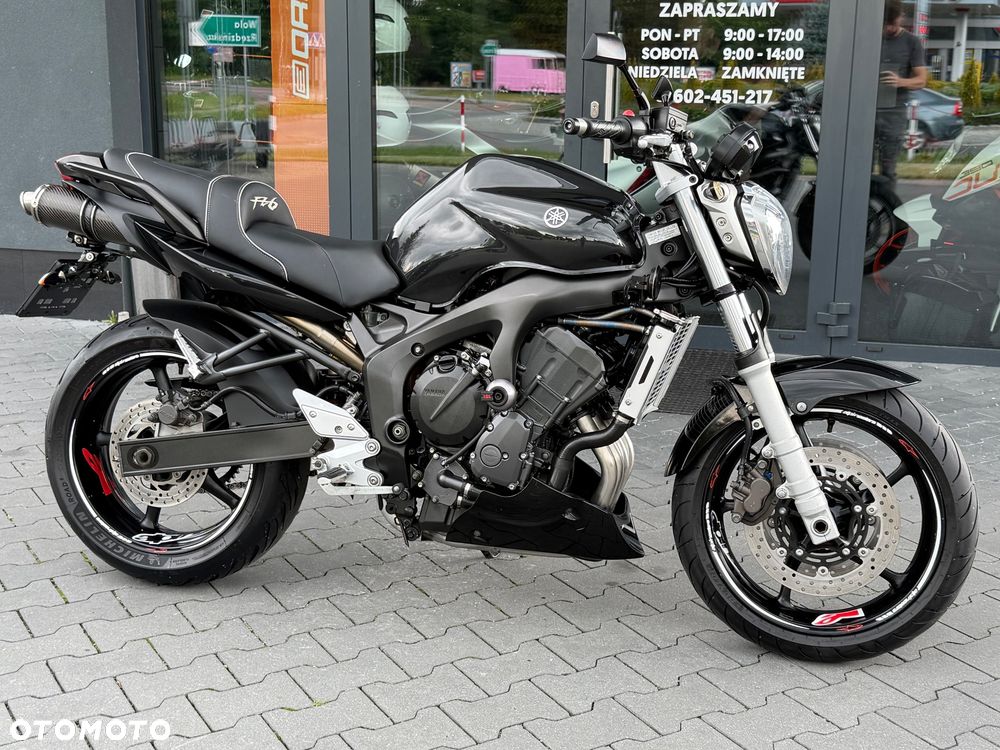 Yamaha FZ6 - 1