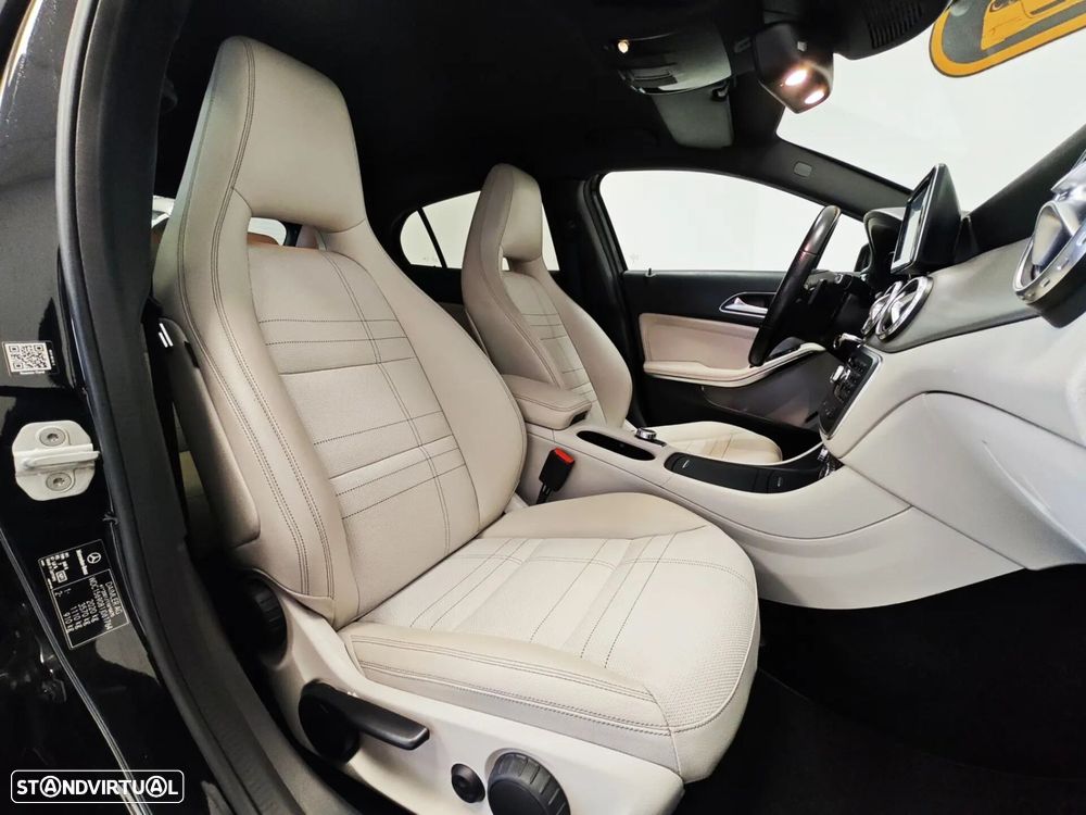 Mercedes-Benz GLA 200 d 4Matic 7G-DCT Urban - 8