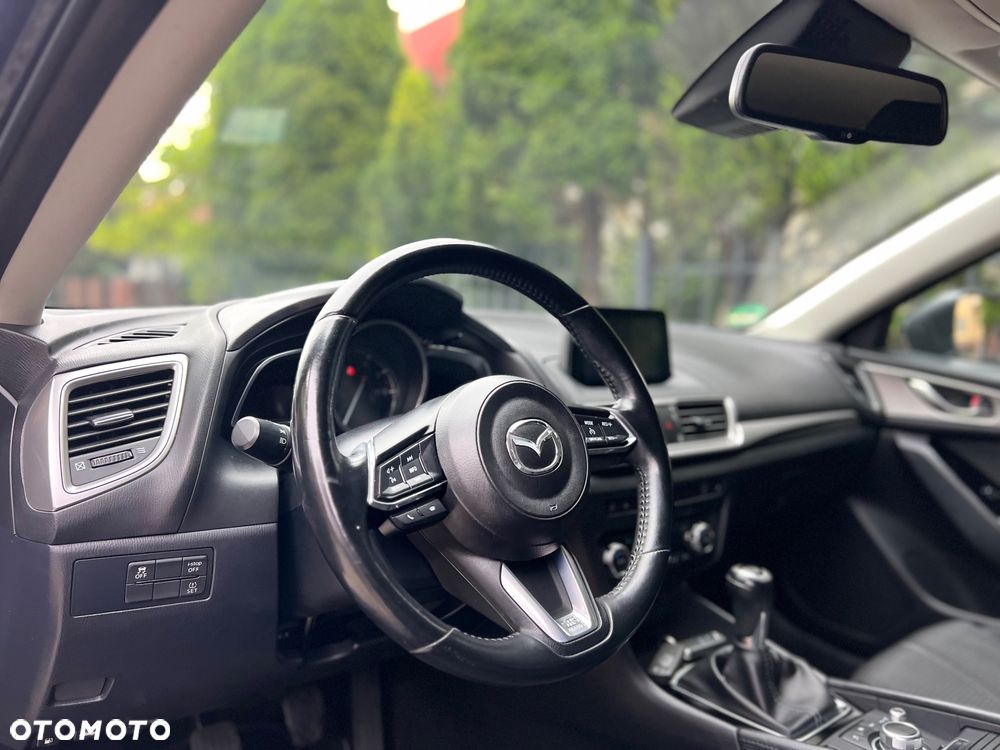Mazda 3 SKYACTIV-G 120 Signature+ - 27