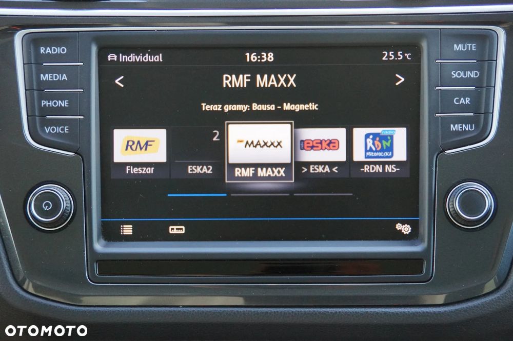 Volkswagen Tiguan 2.0 TDI SCR 4MOTION DSG Highline - 14