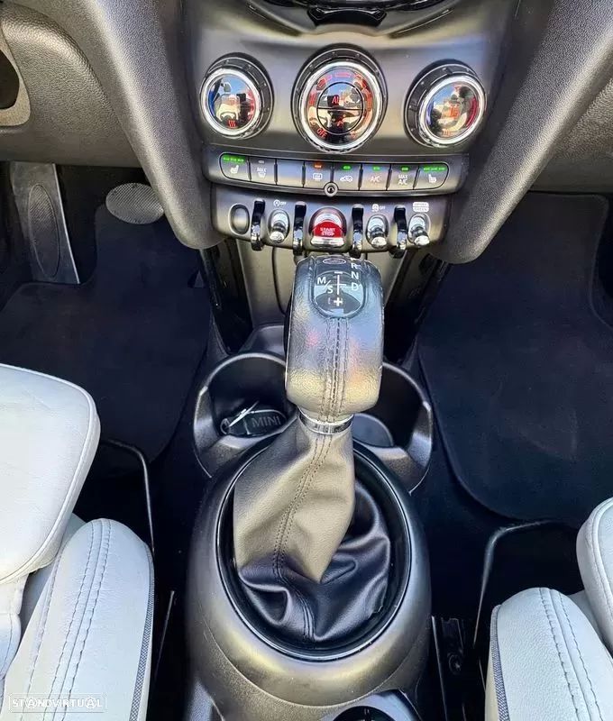 MINI Cabrio Cooper D Auto - 14