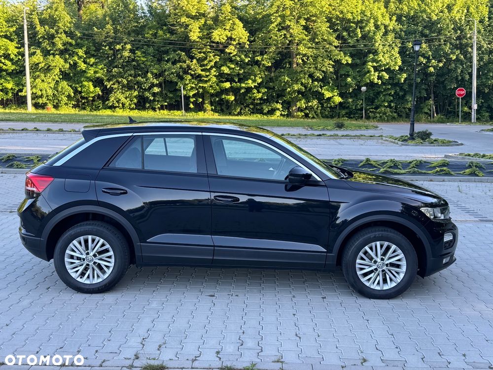 Volkswagen T-Roc - 4