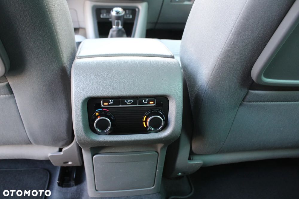 Seat Alhambra 2.0 TDI Ecomotive 4Kids - 28