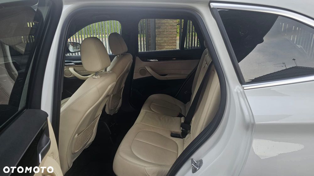 BMW X1 - 21