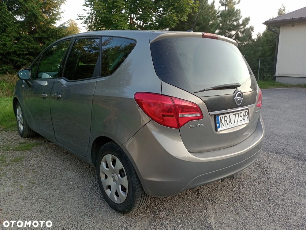 Opel Meriva - 12
